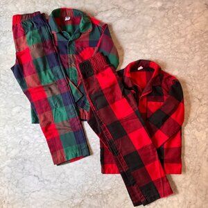 Lot of 2 Old Navy Boys Flannel Pajamas Size Small 6-7 Plaid Christmas Holiday PJ